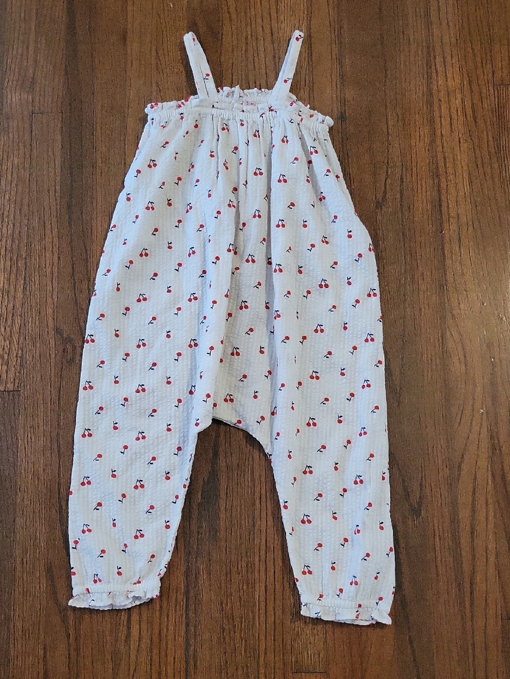 Bonpoint White Cherry Print Cotton Seersucker Romper